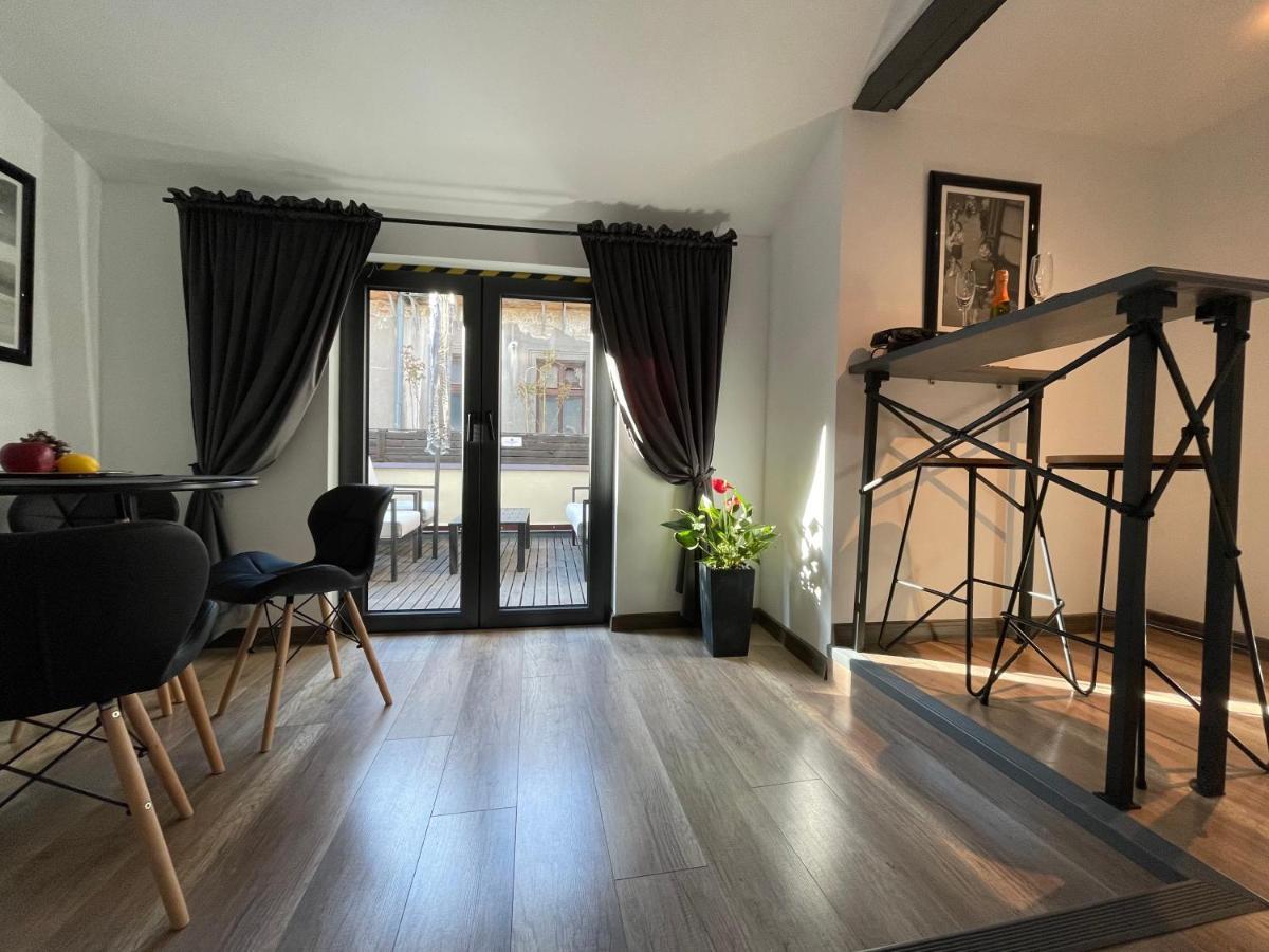 Apartament Podcienie Z Tarasem Bielsko-Biala Old Town 外观 照片
